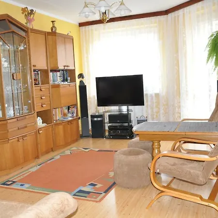 Na Kolobrzeskiej Starowce Lejlighed *